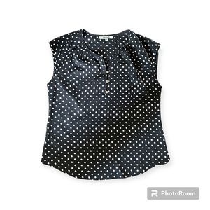 Daniel Rainn top Size Large polka dots